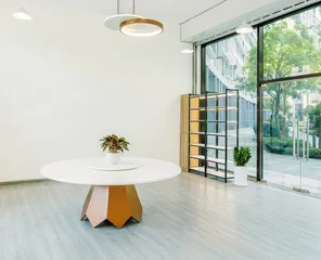 順德興集團 - 全球商業諮詢服務